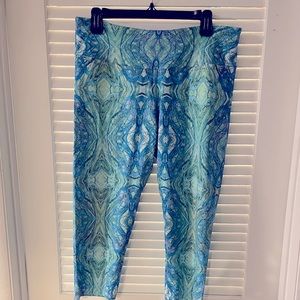 Inspire Activewear Capri Leggings, EUC, size 2XL